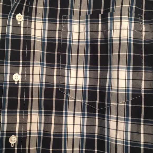 MEN’S Dress Shirt - Picture 2 of 5